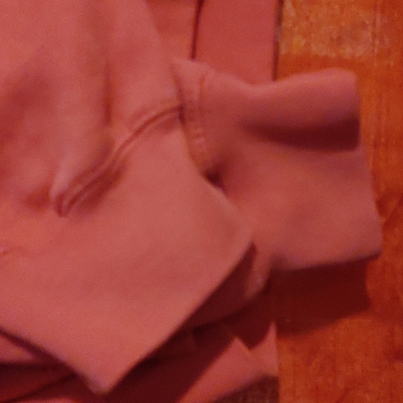 3/$50 Niagara Falls Canada Hoodie - Picture 3 of 4